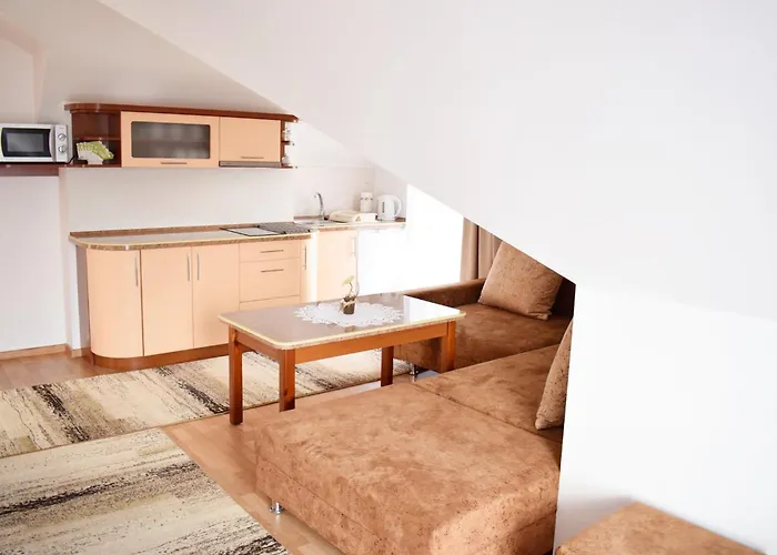 I U Lucyny * Czarna Góra