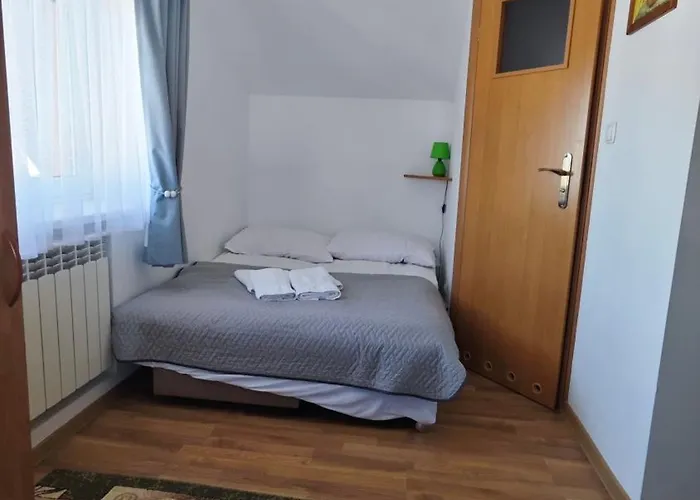 Pansiyon I U Lucyny *